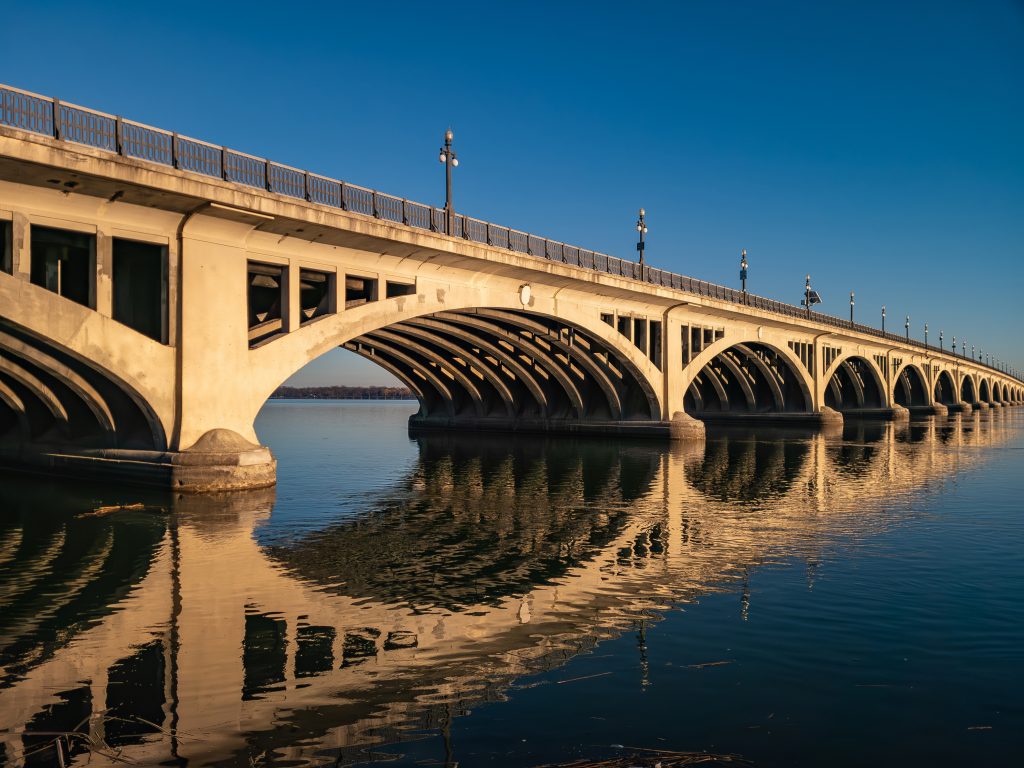 To restore the historic Belle Isle Bridge, PULLMAN performed concrete repairs and installed cathodic protection to the bridge’s 19 concrete-encased steel arches.